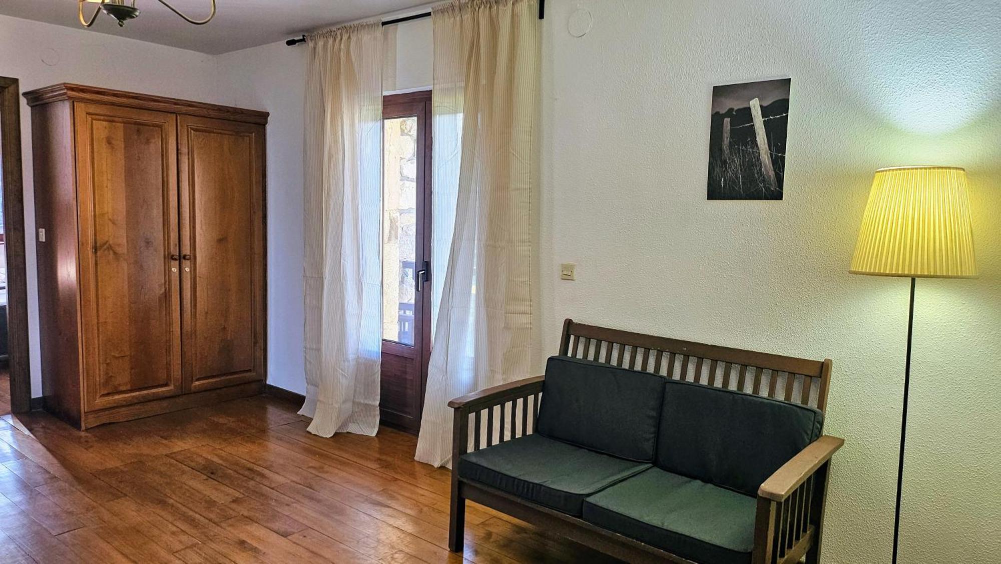Casa De Aldea La Piniella